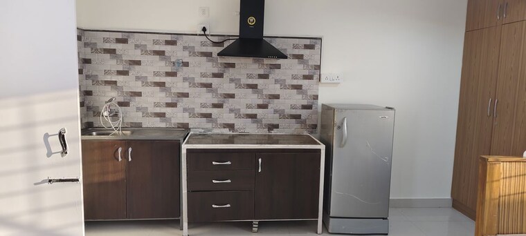 Kitchen, indiranagar 1 RK 400 Sq.Ft. Apartment In Indiranagar Bangalore 10365764