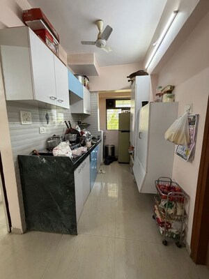 Team Area in 2 BHK Apartment at Ocean View Apartments, Worli – for Rent