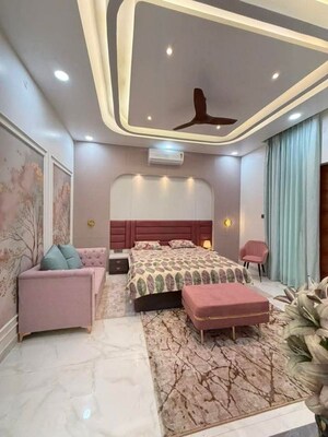 Bedroom in 6 BHK Independent House at Hanuman Nagar Extension – for Sale