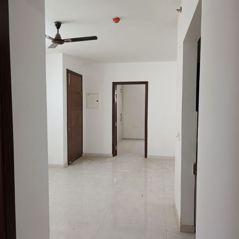 undefined, omaxe-royal-residency-faridabad 3 Bedroom 1900 Sq.Ft. Apartment In Sector 79 Faridabad 10365765