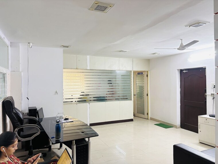 Team Area, madhapur Commercial Office Space 1800 Sq.Ft. In Madhapur Hyderabad 10365798
