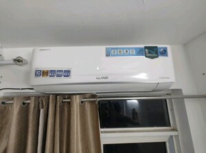 Team Area in 2 BHK Apartment at Eta Ii Greater Noida – for Rent
