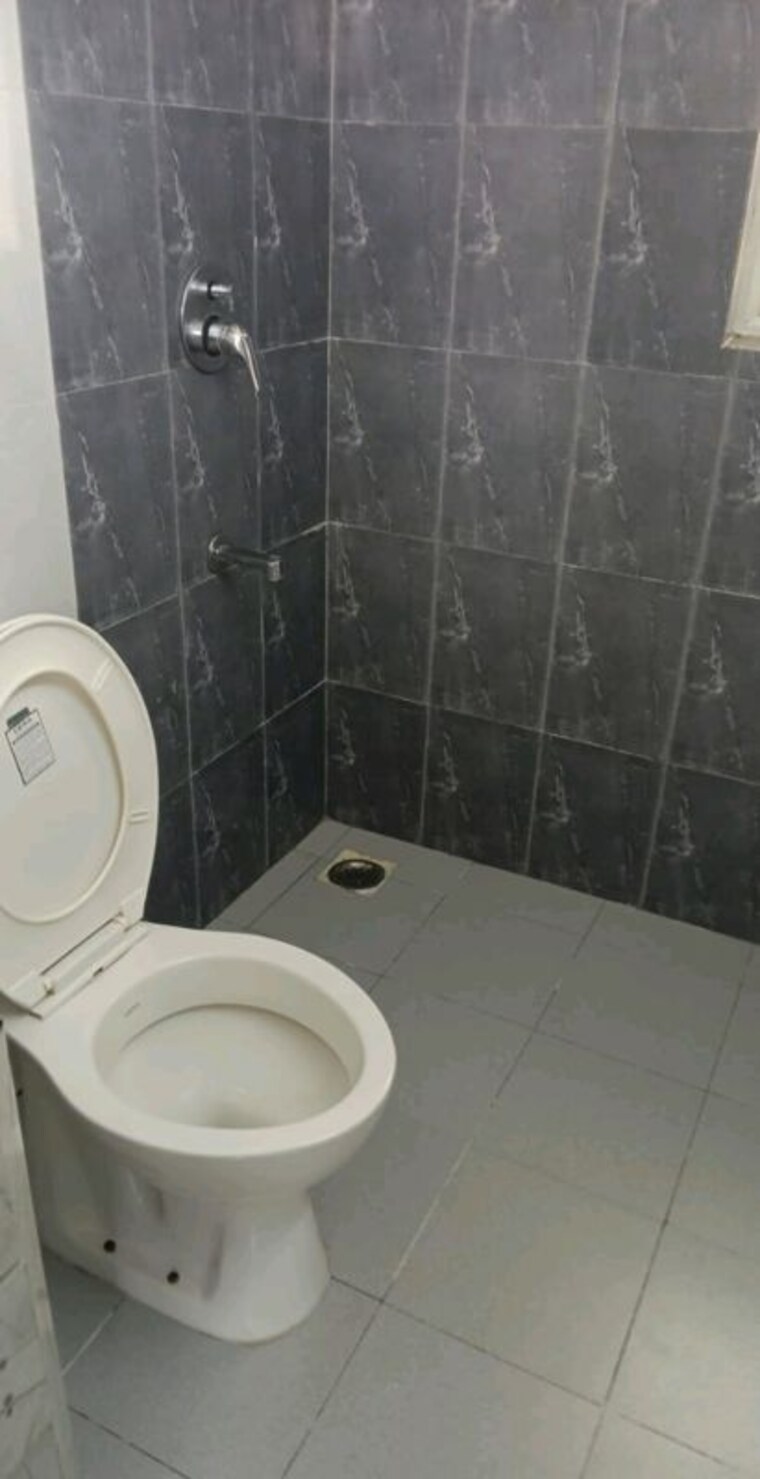 Bathroom, eta ii greater noida 2 Bedroom 1189 Sq.Ft. Apartment In Eta Ii Greater Noida Greater Noida 10365793