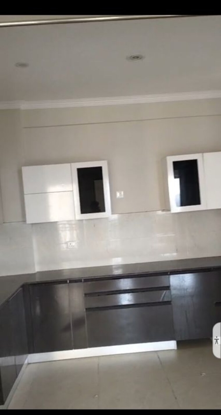 Kitchen, eiffel-vivassa-estate 3 Bedroom 1650 Sq.Ft. Apartment In Bagiamau Lucknow 10365825