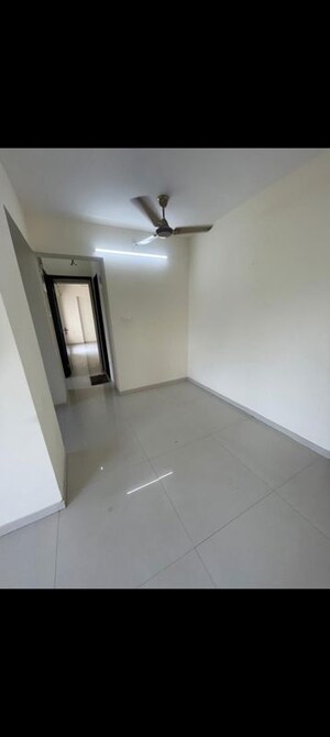 Room in 2 BHK Apartment at Dss Mahavir Millennium, Vasant Vihar – for Rent