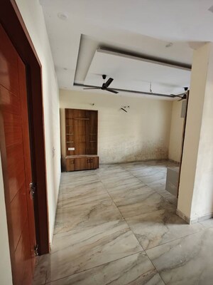 Room in 4 BHK Independent House at Gmada Aerocity – for Rent