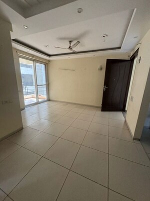 Room in 2 BHK Apartment at Ambala Highway – for Rent