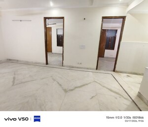 Room in 3 BHK Builder Floor at Shiv Nagar – for Rent