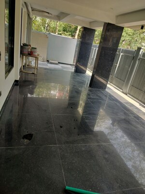 Balcony in 3 BHK Builder Floor at Sector 43 – for Rent