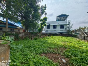  Plot For Sale in Muttada