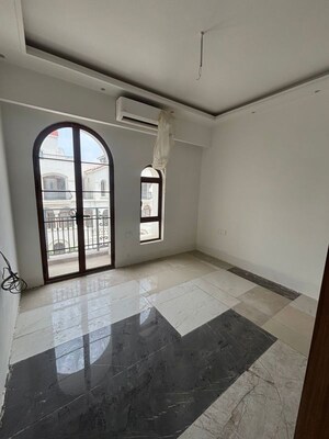 4 BHK Villa For Rent in Shalimar One World Valencia County, Gomti Nagar
