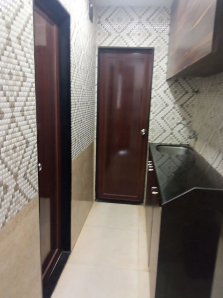 Bathroom, greenscape-cyber-one Commercial Office Space 3215 Sq.Ft. In Vashi Sector 30a Navi Mumbai 10365958