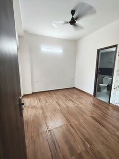 2.5 BHK + Pooja Room Apartment For Rent in Elegant Splendour