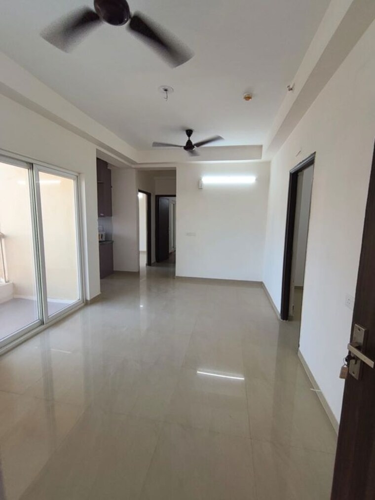 Room, elegant-splendour 2.5 Bedroom 1153 Sq.Ft. Apartment In Tech Zone 4 Greater Noida Greater Noida 10365963