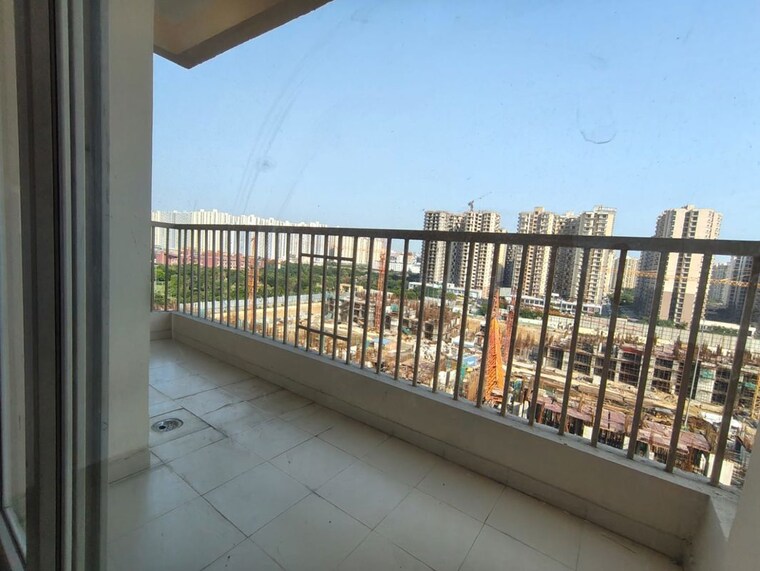 Balcony, elegant-splendour 2.5 Bedroom 1153 Sq.Ft. Apartment In Tech Zone 4 Greater Noida Greater Noida 10365963