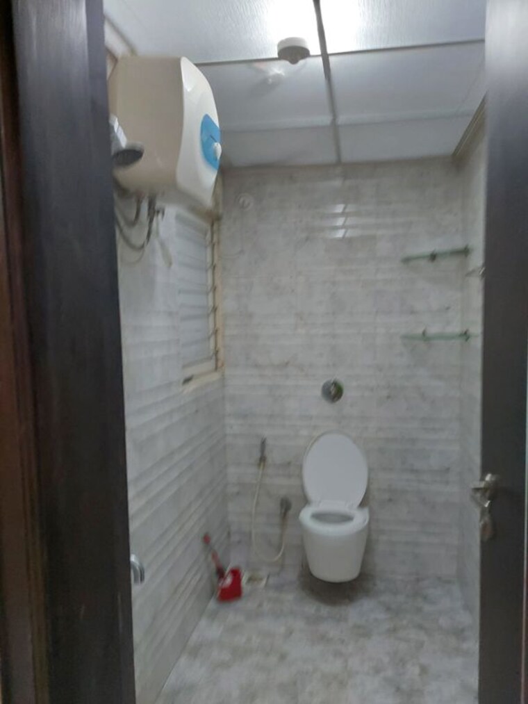 Bathroom, shriram-la-tierra 2 Bedroom 1100 Sq.Ft. Apartment In Vishrantwadi Pune 10365980