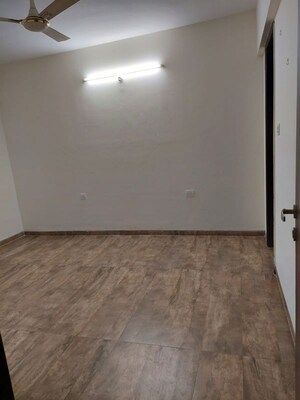 Room in 2 BHK Apartment at Shriram La Tierra, Vishrantwadi – for Rent