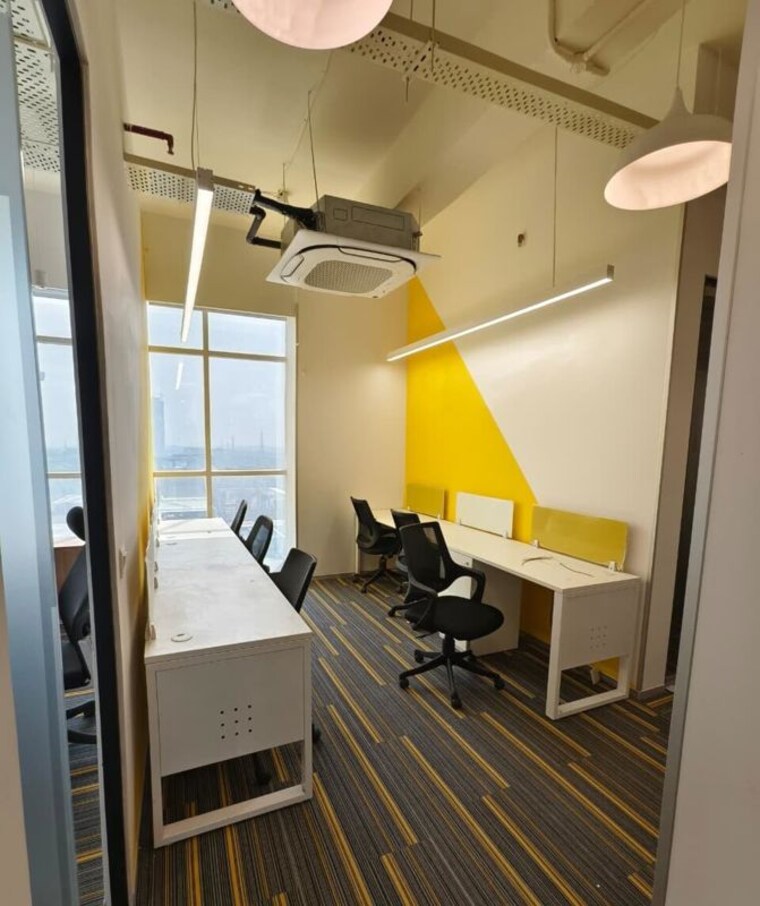 Team Area, model colony Commercial Office Space 2900 Sq.Ft. In Model Colony Pune 10366007