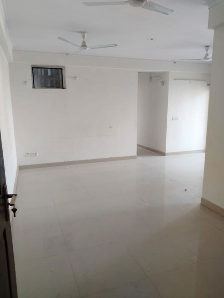 Room, jm-florence 2.5 Bedroom 1197 Sq.Ft. Apartment In Tech Zone 4 Greater Noida Greater Noida 10365995