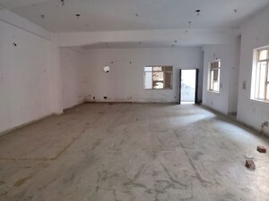 Room in  Warehouse at Sector 63 – for Rent