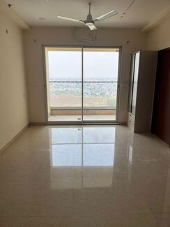 3 BHK + Pooja Room Apartment For Rent in Aurobindo The Regent