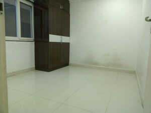 Room in 2 BHK Apartment at Yousufguda – for Rent