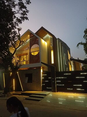 6+ BHK Villa For Sale in Dlf Phase I
