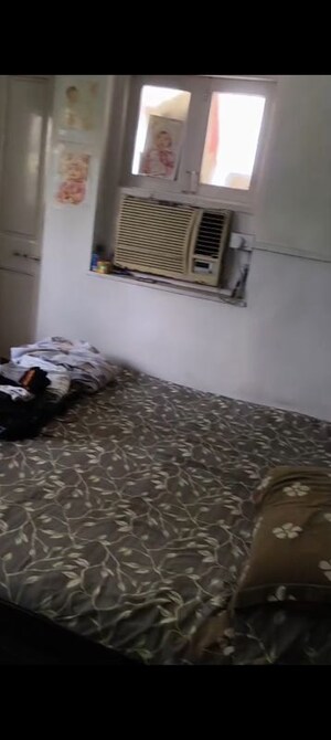 Parking in 1 BHK Apartment at Shiv Shaila, Worli – for Rent