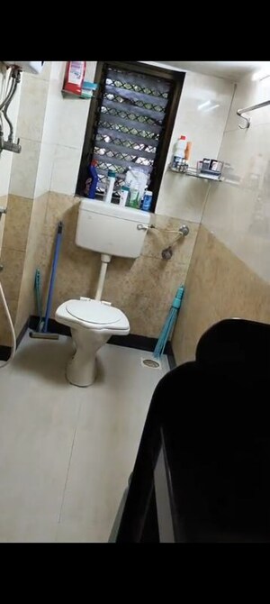 Team Area in 1 BHK Apartment at Shiv Shaila, Worli – for Rent