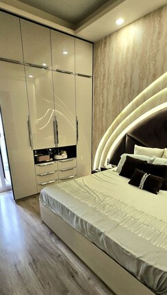 4 BHK + Study Room Apartment For Sale in BPTP Mansions