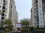 3.5 BHK + Servant Room 1628 Sq.Ft. Apartment in Sikka Karnam Greens