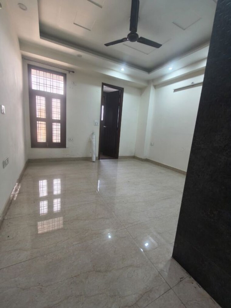 Room, sector 43 3 Bedroom 2400 Sq.Ft. Builder Floor In Sector 43 Gurgaon 10366014