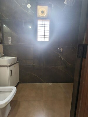 Bathroom in 3 BHK Builder Floor at Sector 43 – for Rent