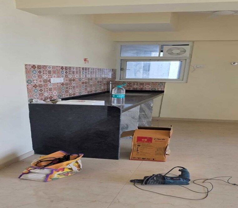Kitchen, police line 1 Bedroom 450 Sq.Ft. Apartment In Police Line Mumbai 10366110