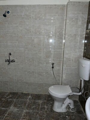 Bathroom in 4 BHK Apartment at Excella Kutumb, Sultanpur Road – for Rent