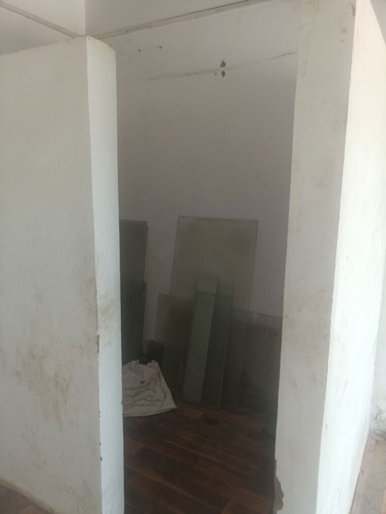 Bathroom, diamond-shubh-city-iii Commercial Shop 800 Sq.Ft. In Roza Jalalpur Greater Noida 10366106
