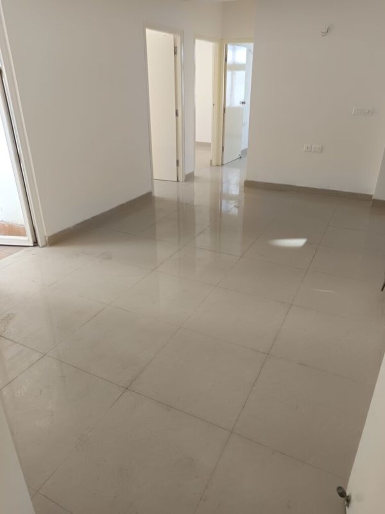 Room, zara-aavaas 3 Bedroom 1300 Sq.Ft. Apartment In Sector 104 Gurgaon 10318925