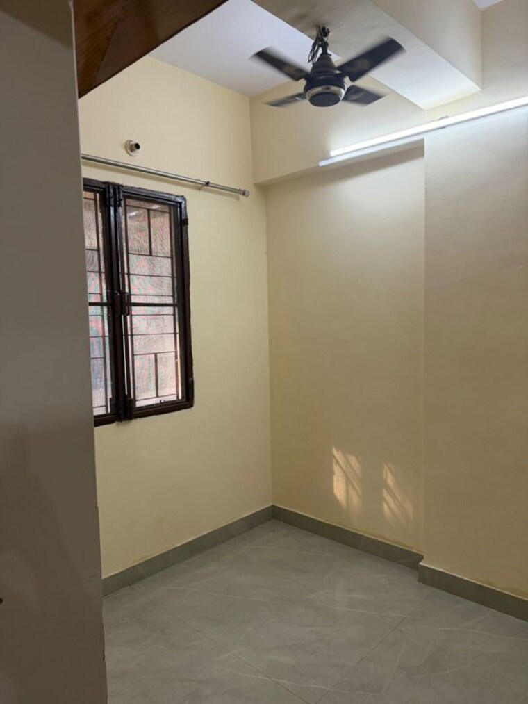Room, tagore garden extension 1 Bedroom 60 Sq.Yd. Builder Floor In Tagore Garden Extension Delhi 10366164