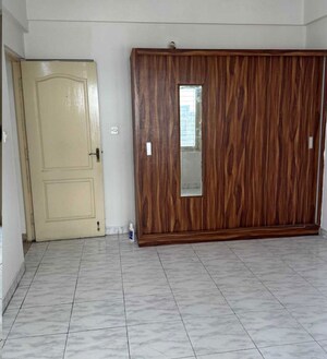 Room in 2 BHK Apartment at Aisshwarya Opulence Apartment, Marathahalli – for Rent