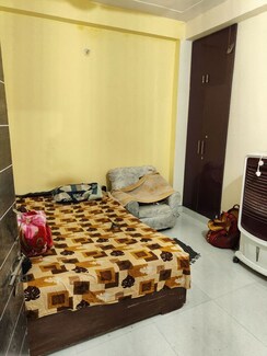 2 BHK Builder Floor For Rent in Sector 112