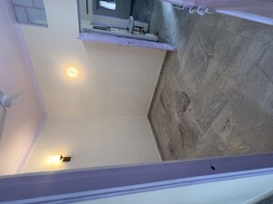 2 BHK Builder Floor For Rent in Naraina