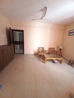 1 BHK + Extra Room Apartment For Rent in Ninex RMG Residency