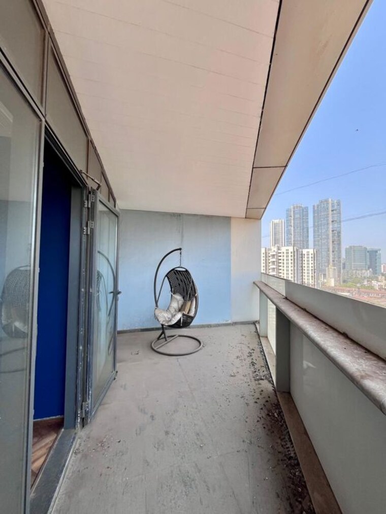 Balcony, omkar-1973 3 Bedroom 2500 Sq.Ft. Apartment In Worli Mumbai 10366169