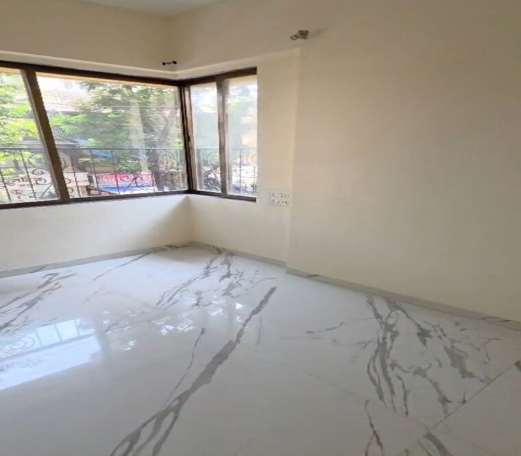 Room, matunga east 1 Bedroom 550 Sq.Ft. Apartment In Matunga East Mumbai 10366209