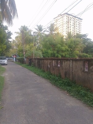 Plot For Sale in Ollur