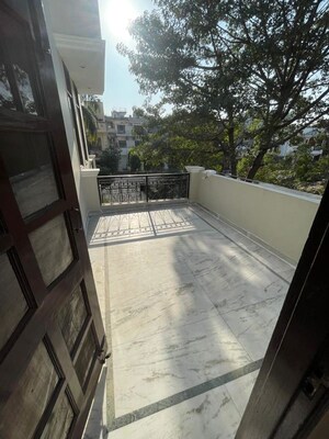 Balcony in 2 BHK Independent House at Sector 22 – for Rent