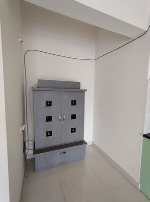 Room in 3 BHK Builder Floor at Hsr Layout Sector 2 – for Rent