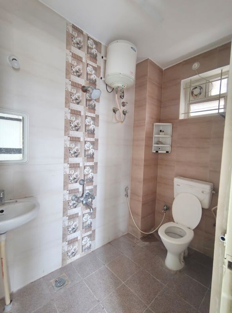 Attached Bathroom, hsr layout sector 2 3 Bedroom 1550 Sq.Ft. Builder Floor In Hsr Layout Sector 2 Bangalore 10365651
