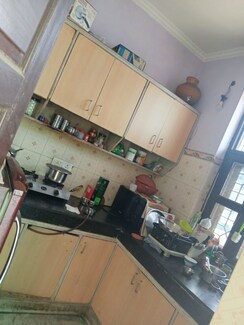 1 BHK Builder Floor For Rent in RWA Apartments Sector 47