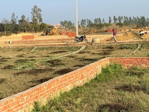 Plot Area in  Plot at Gosainganj – for Sale